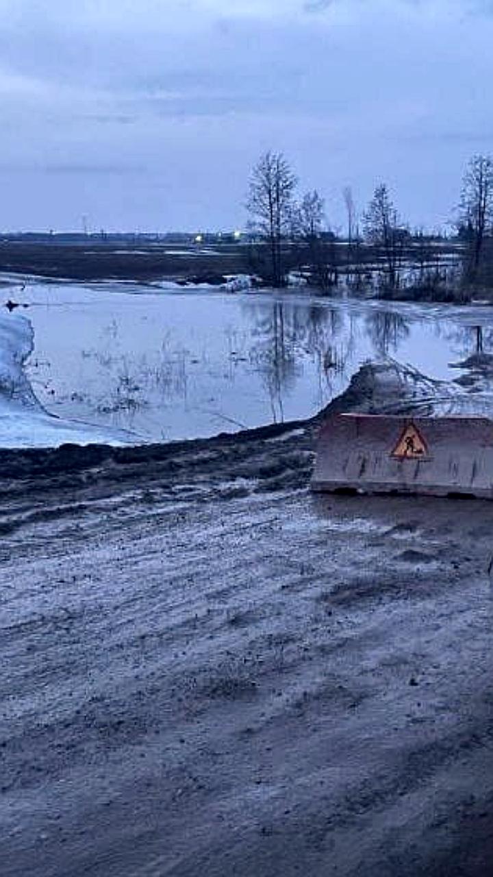 В Кармаскалинском районе Башкирии закрыт мост из-за паводка