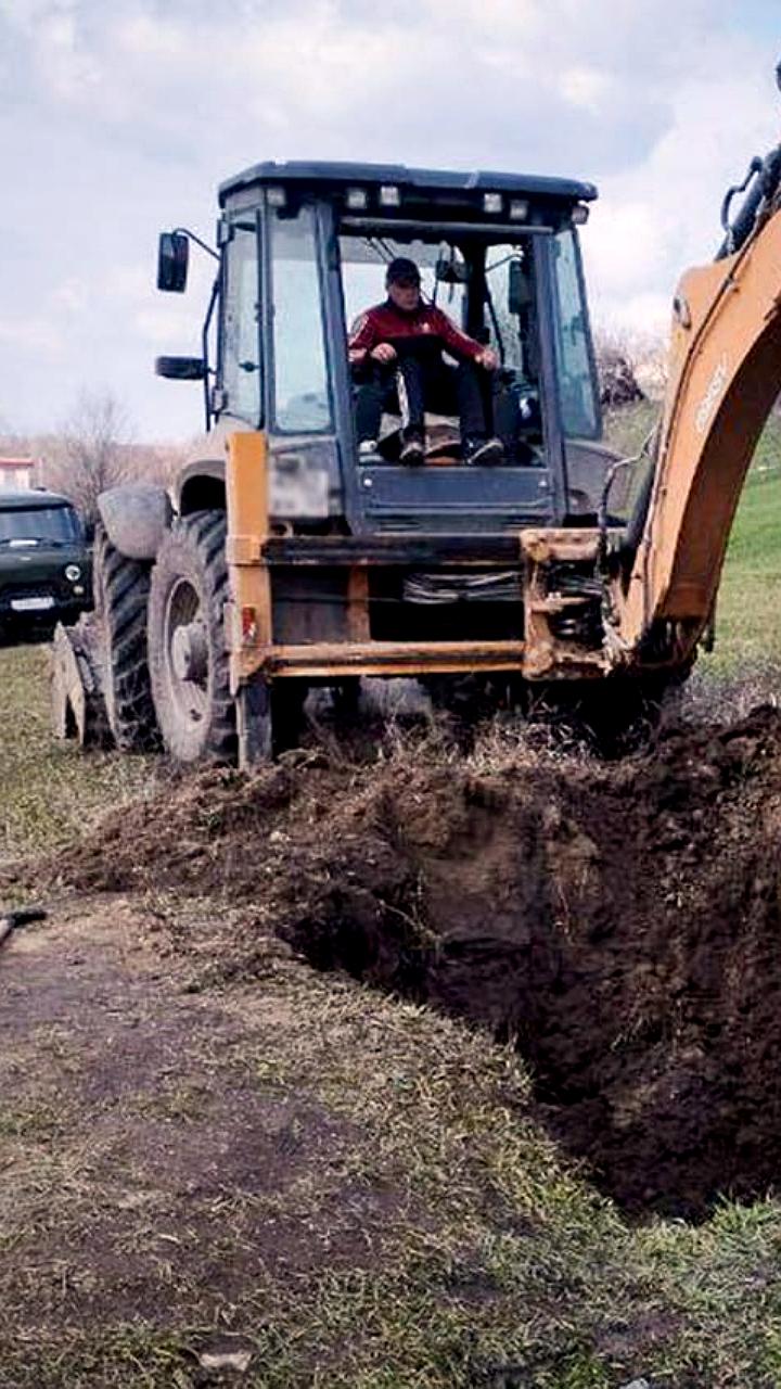 Масштабные работы по ремонту ЖКХ в Горловке и устранение засора в Волгограде