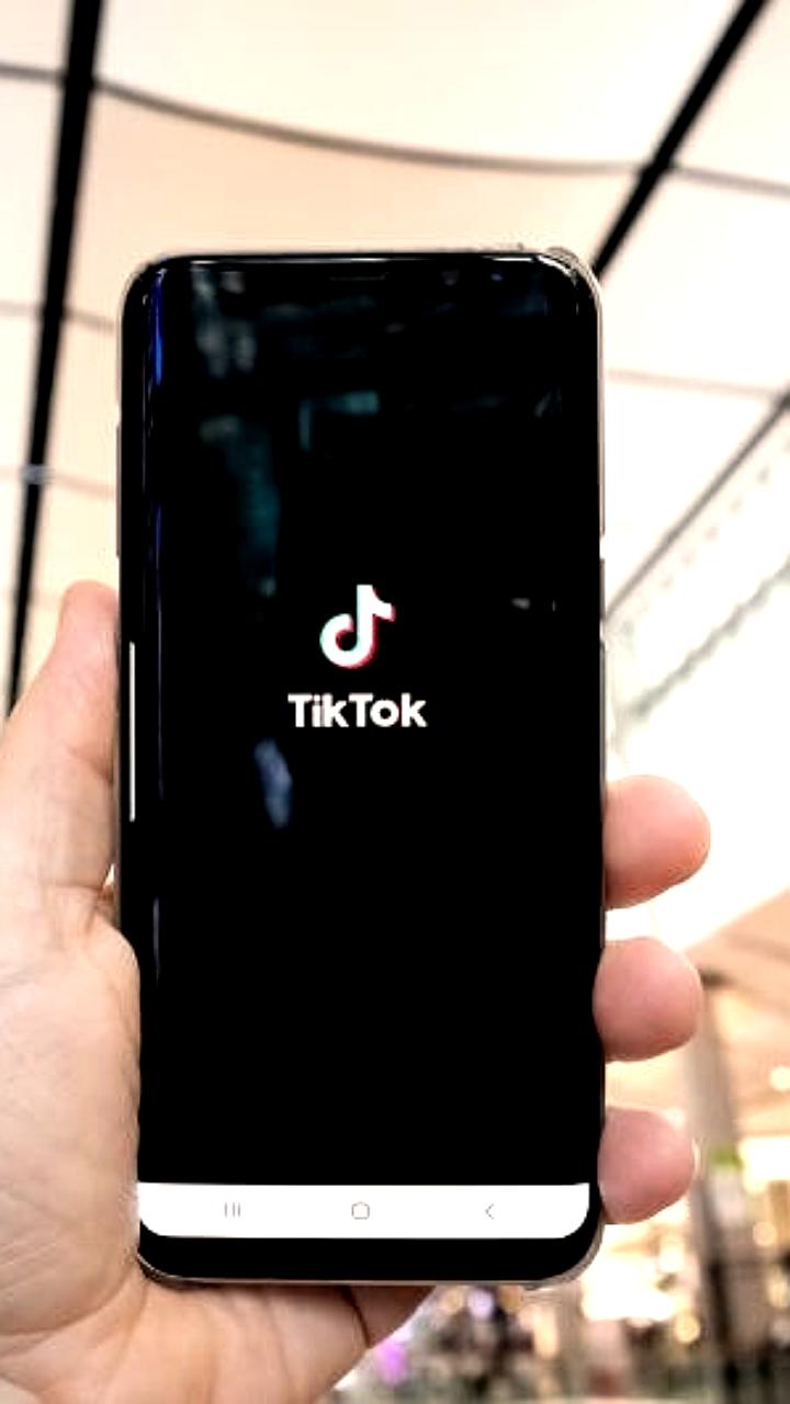 Инвесторы ByteDance обсуждают план спасения TikTok в США