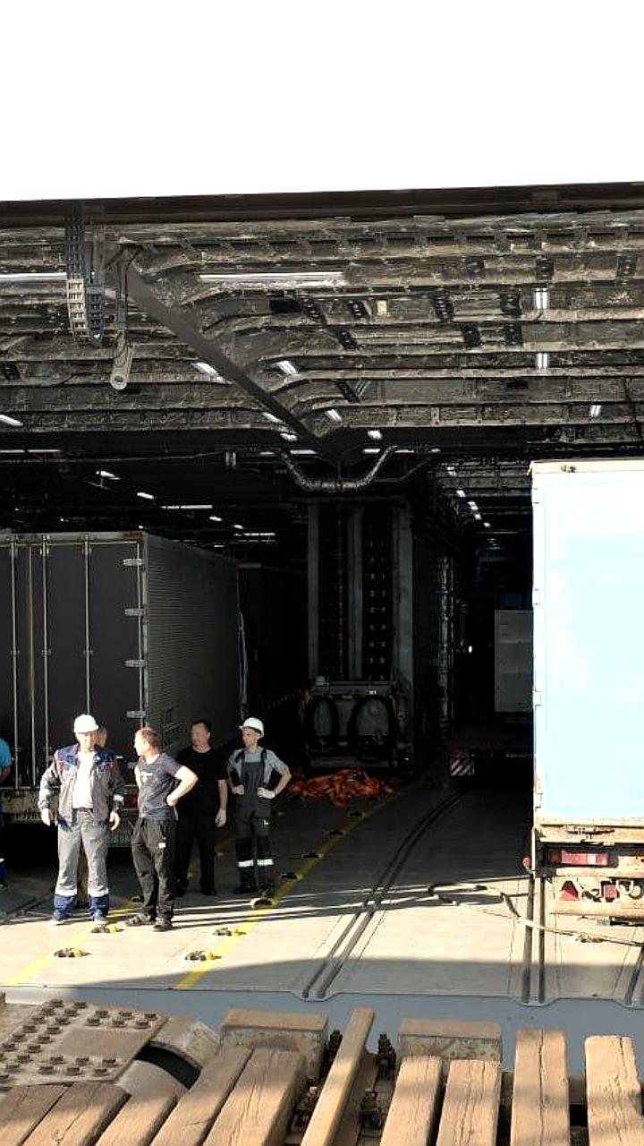Закрытие паромной переправы Ванино-Холмск из-за циклона