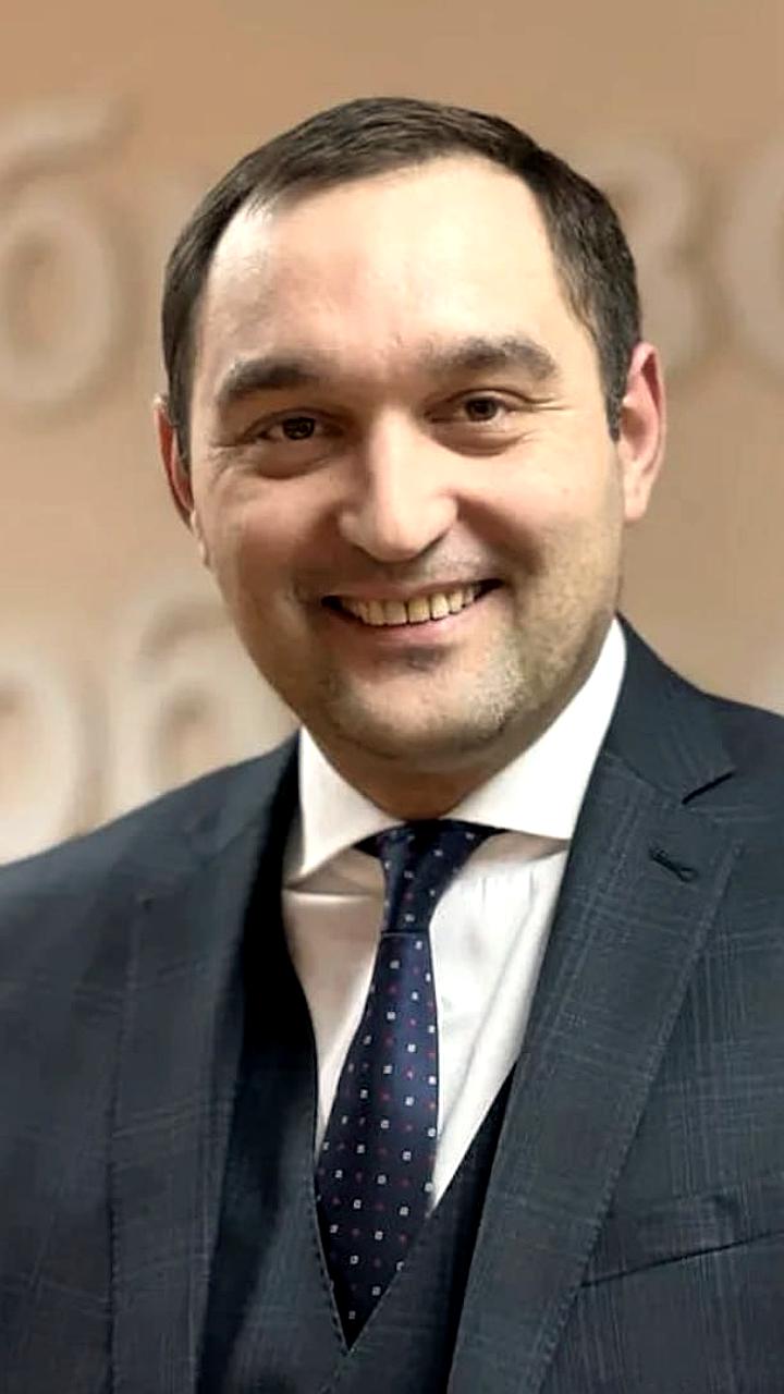 Задержание экс-министра образования Пензенской области Алексея Комарова в Москве