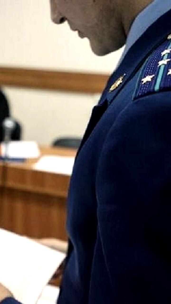 В Кировской области мать лишилась родительских прав и заплатит 100 тысяч за оставленного сына