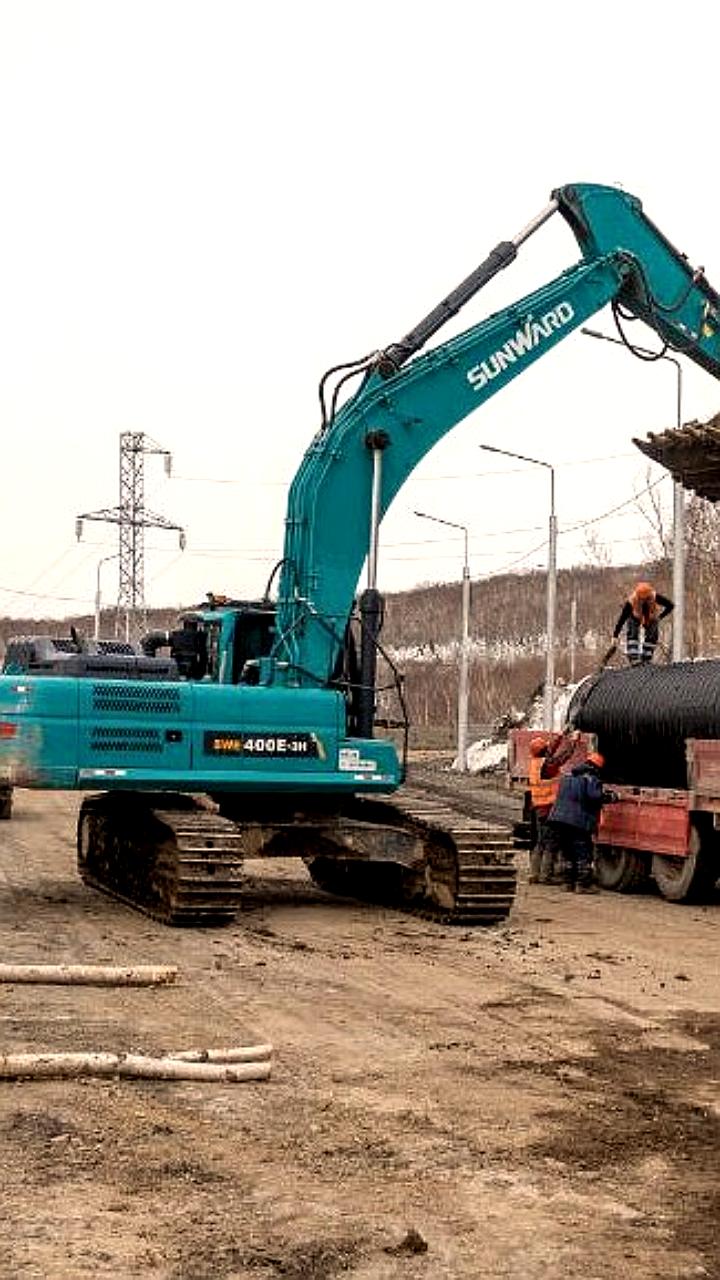 Ремонт дорог в Петрозаводске начался раньше срока, в то время как непогода затрудняет работы в Петропавловске-Камчатском