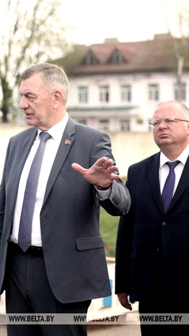 Лукашенко анонсирует восстановление 120 районов Беларуси с акцентом на Шкловский