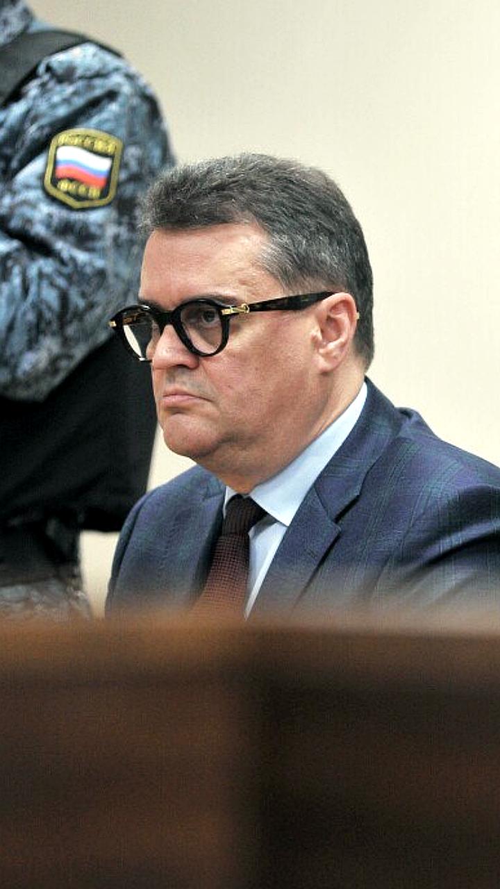 Приговор генералу Попову будет оглашен 24 апреля