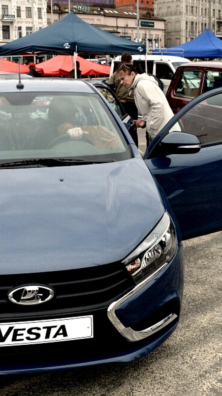 АвтоВАЗ отзывает более 47 тыс. автомобилей Lada для установки блока экстренной связи