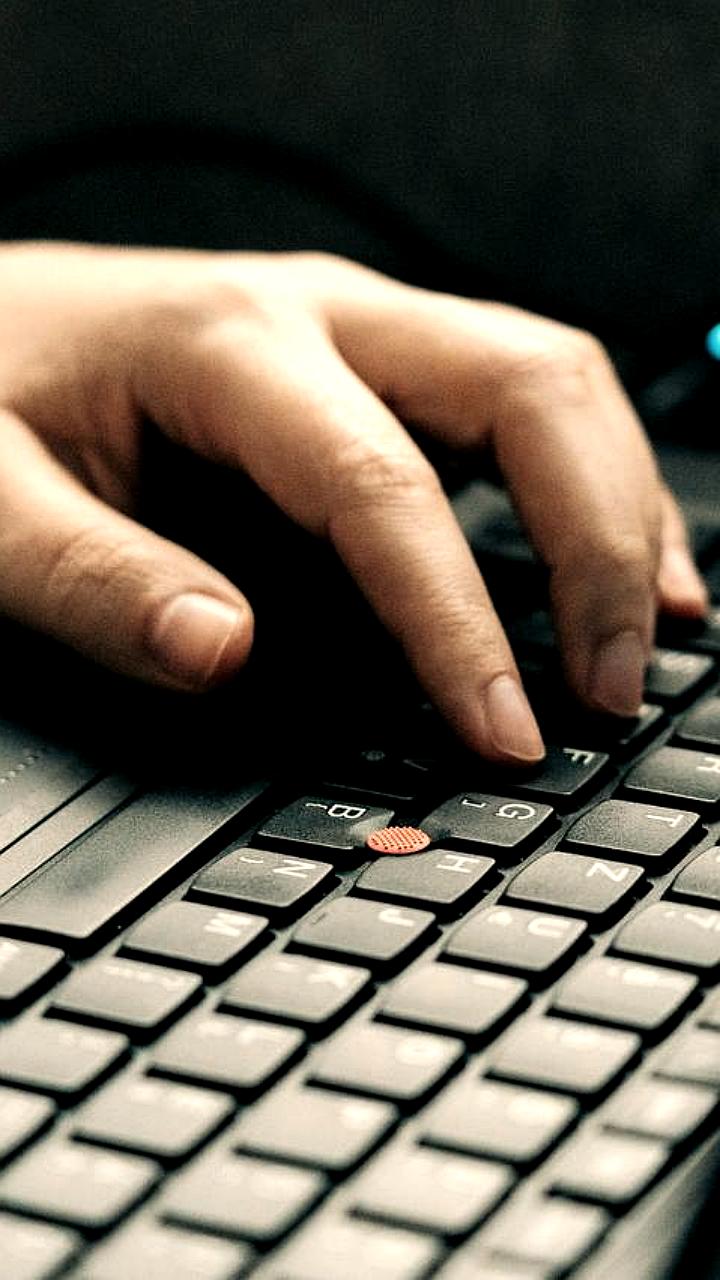 Intel и Microsoft зарегистрировали торговые знаки в России, намекая на возможное возвращение