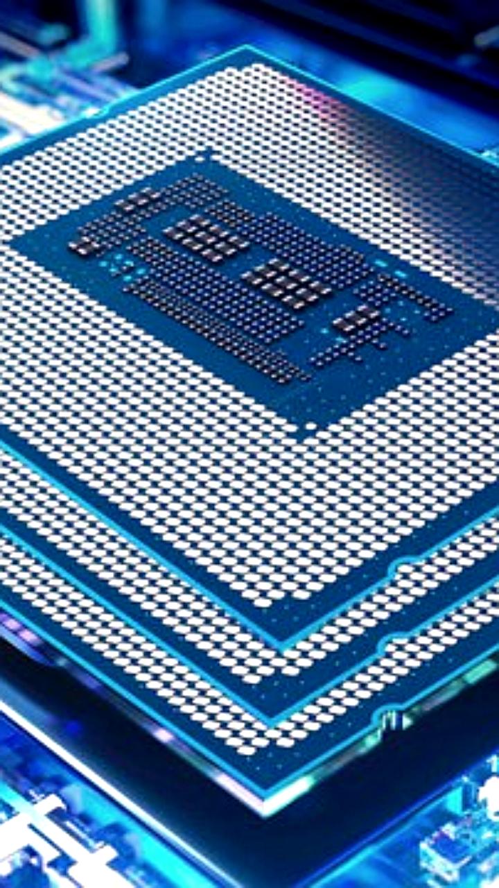 Intel анонсировала новые техпроцессы и 3D V-Cache на мероприятии Direct Connect 2025