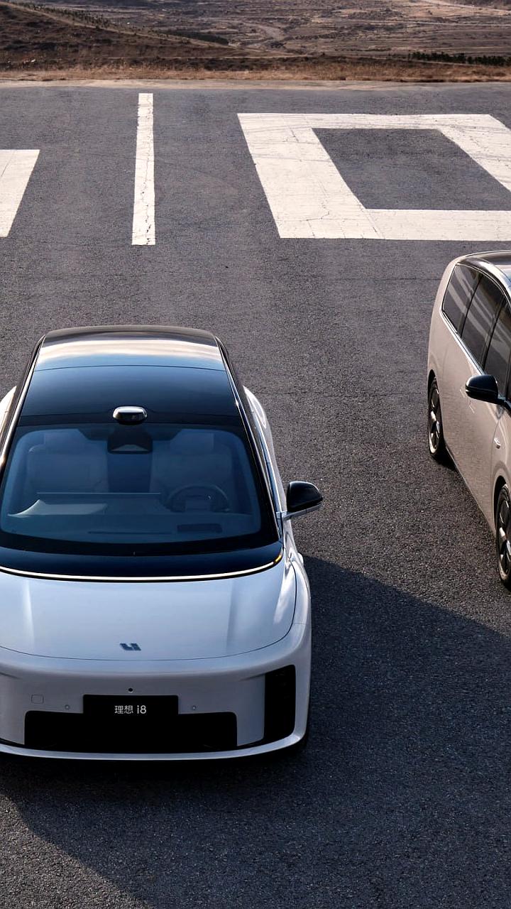 Открытие первого официального дилера Li Auto Lixiang в России запланировано на май 2025 года