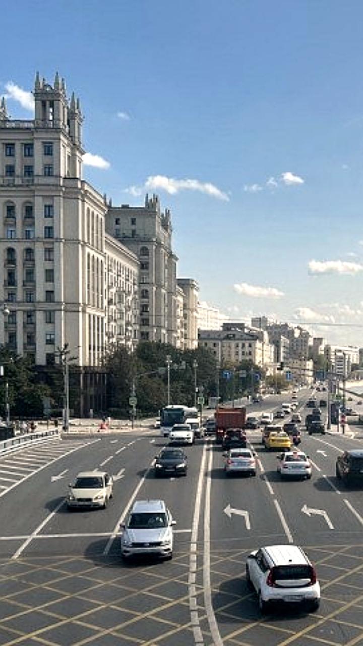 Количество легковых автомобилей в Якутии достигает 245 тысяч