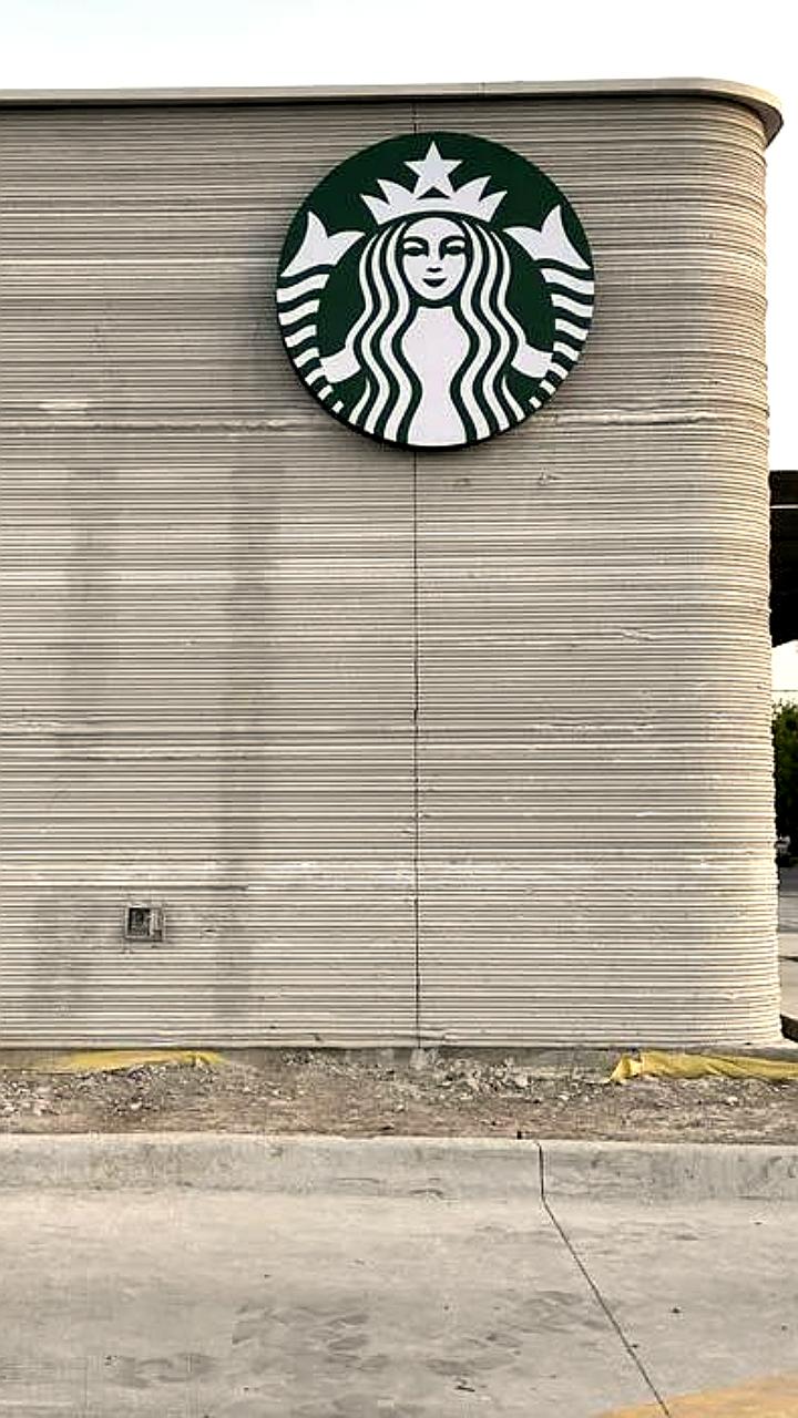 Starbucks открывает первую 3D-печатную кофейню в США