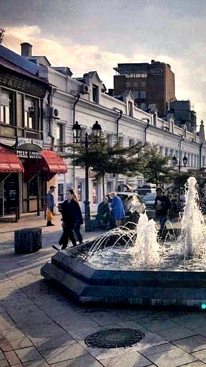 Владивосток открыл сезон фонтанов с новыми объектами и правилами безопасности
