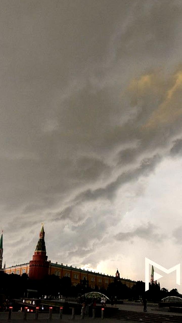 Москва ожидает летние ураганы и 30-градусную жару, предупреждает климатолог