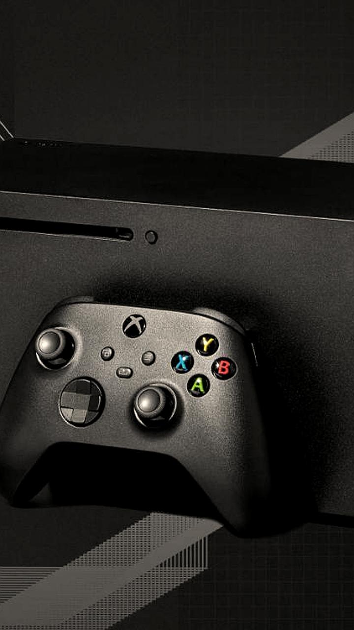Microsoft повышает цены на Xbox и игры на 10 долларов