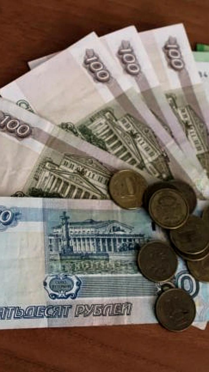 Опрос: Туляки и калмыки против полного отказа от наличных