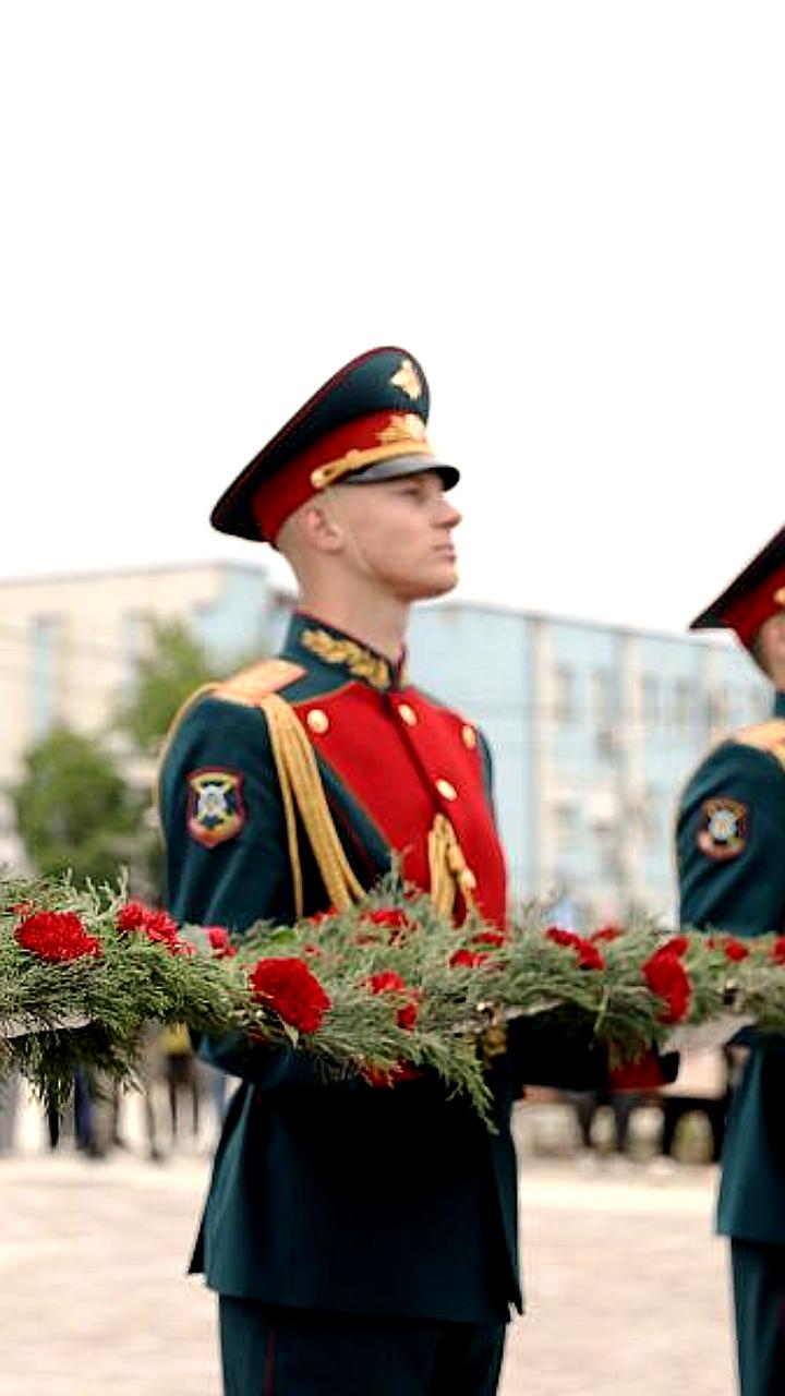 Открытие стелы «Рубеж Сталинградской доблести» в Городище и площади Героев Сталинграда в ЛНР