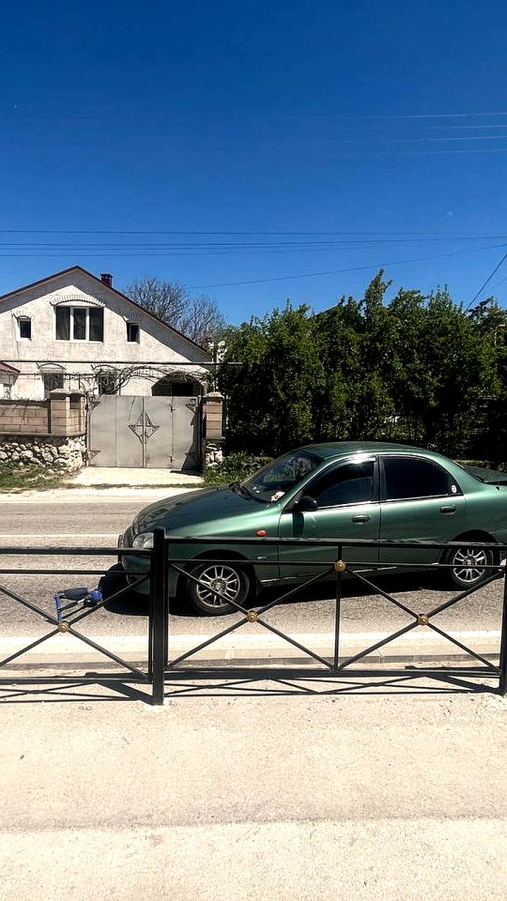 В Бахчисарайском районе автомобиль сбил ребенка на самокате