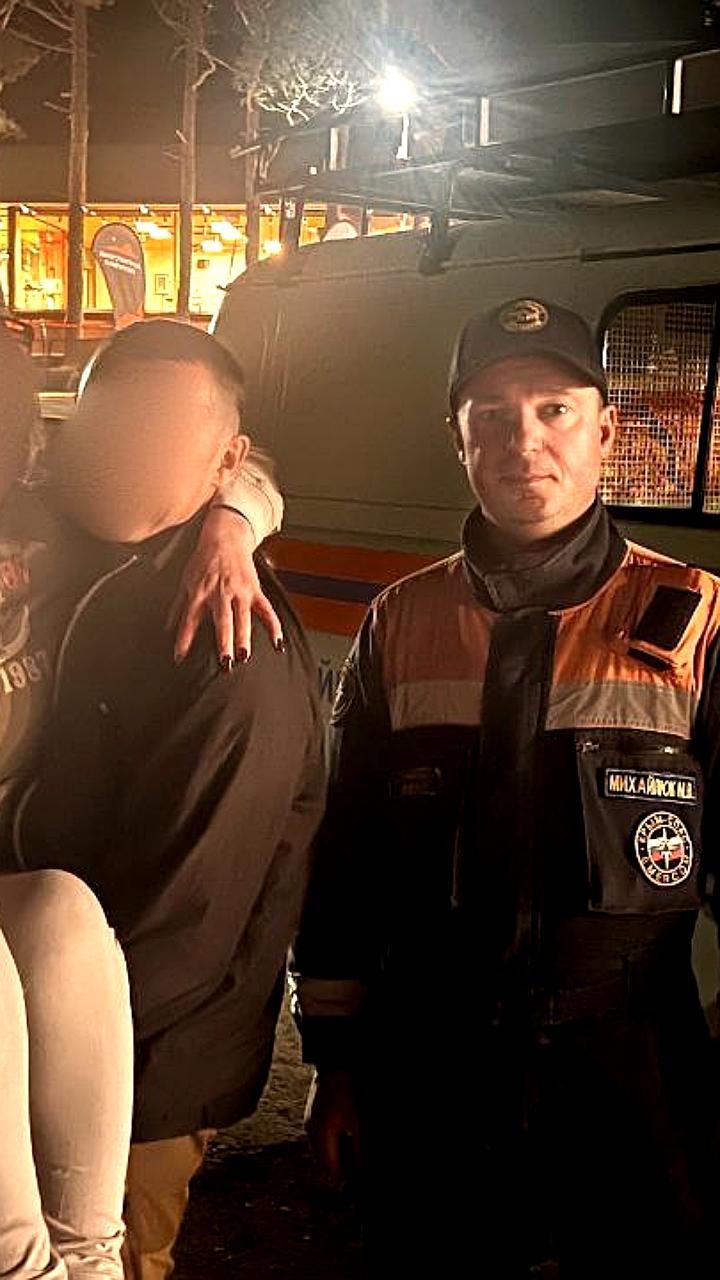 Спасение туристки с травмой ноги в горах Кабардино-Балкарии