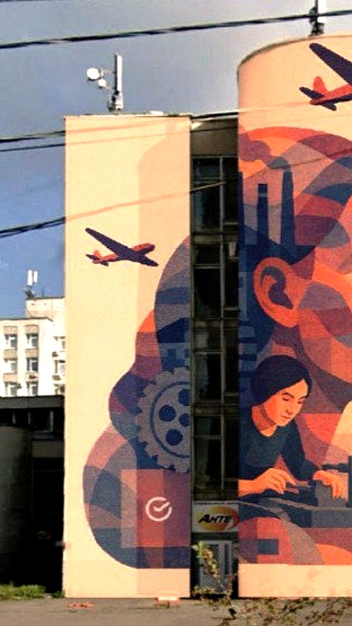 В Омске создадут мурал к Дню Победы, посвященный трудовому подвигу омичей