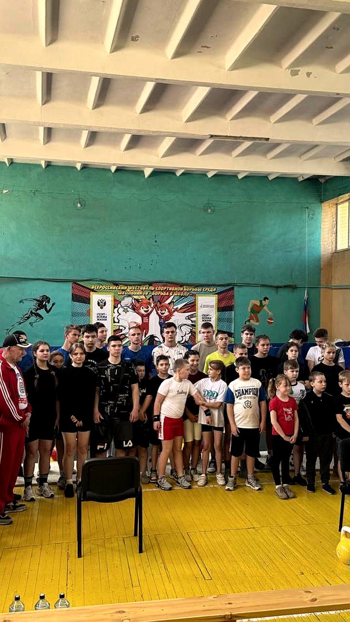 Спортсмены Херсонской области успешно выступили на турнирах по гиревому спорту