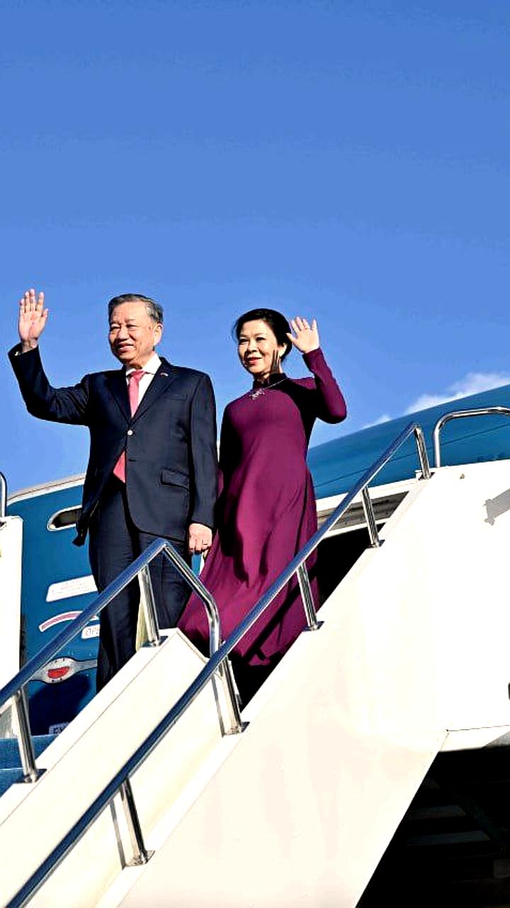 Президент Казахстана и генсек КП Вьетнама обсудили укрепление связей в Астане