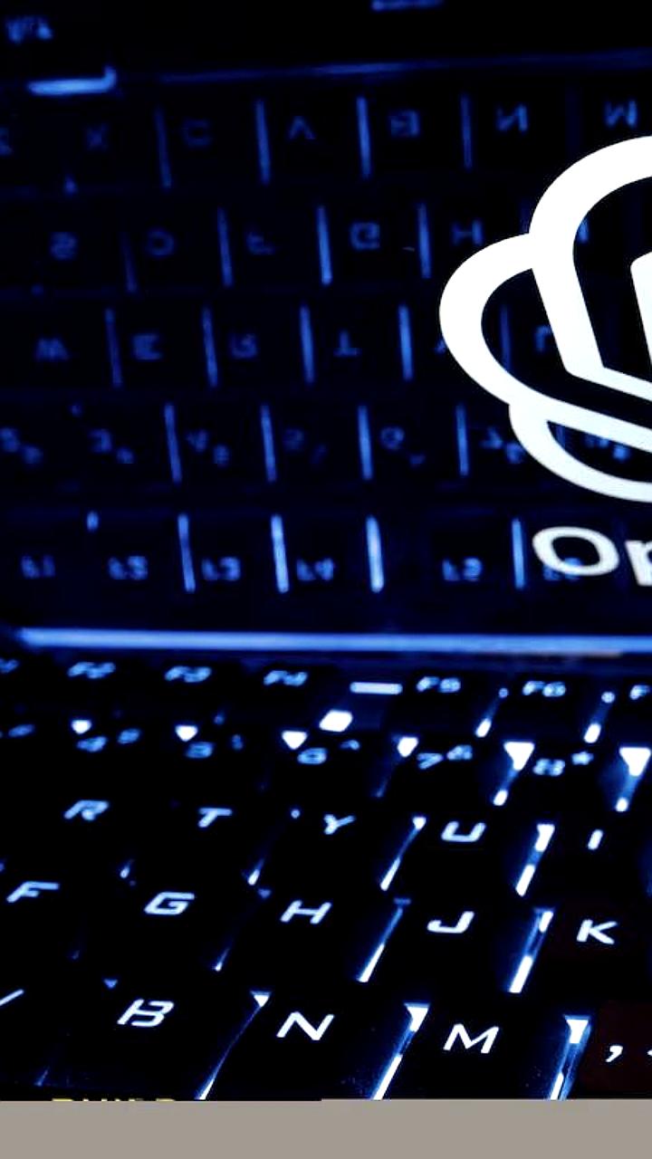 OpenAI приобретает Windsurf за 3 миллиарда долларов для расширения технологий