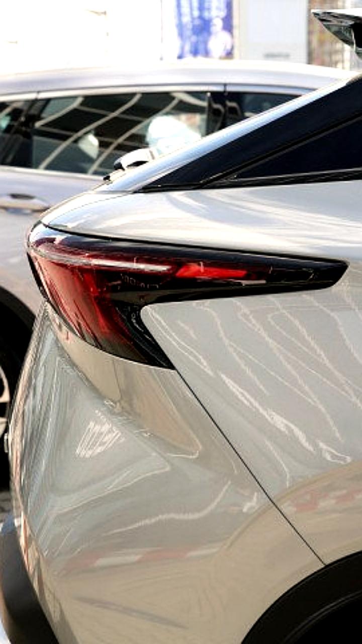 Апрельское оживление продаж новых легковых автомобилей в России: рост на 27,9% по сравнению с мартом