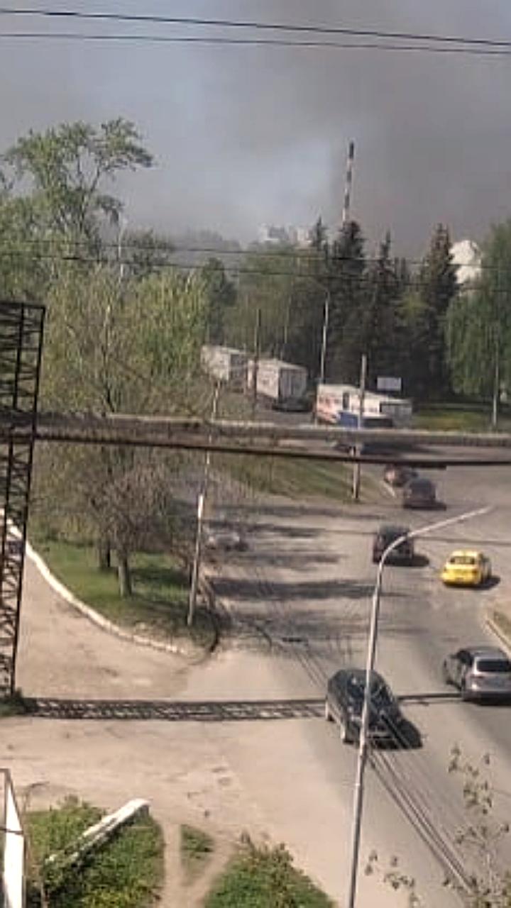 Пожар в Уфе: площадь возросла до 400 кв.м, эвакуированы 40 человек