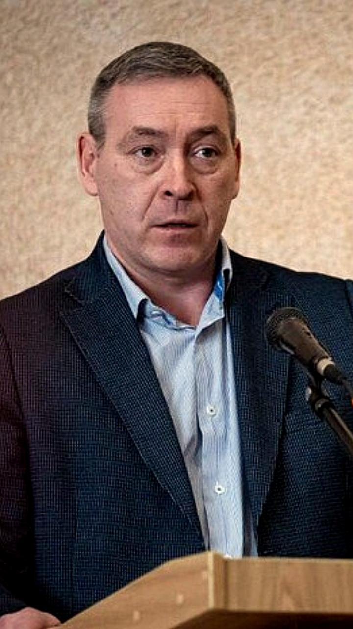 Глава Мелитополя Сергей Золотарев предупреждает о мошенниках после взлома аккаунтов