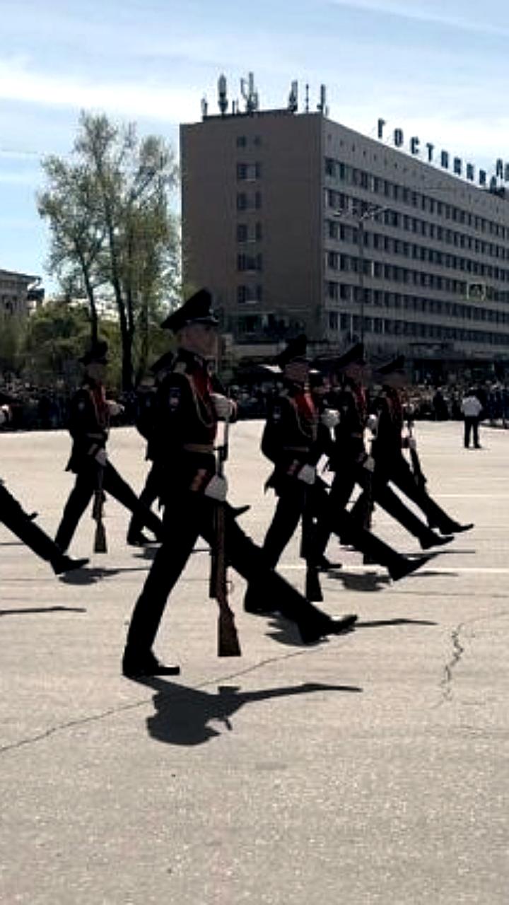 Парадные расчеты прошли в Биробиджане и Туле