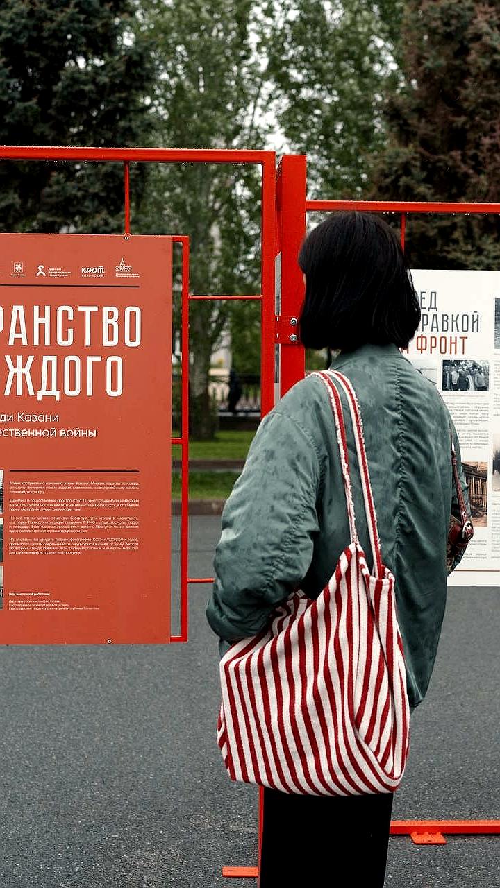 Книжные выставки в Горностаевке и Ровеньках посвящены 80-летию Победы