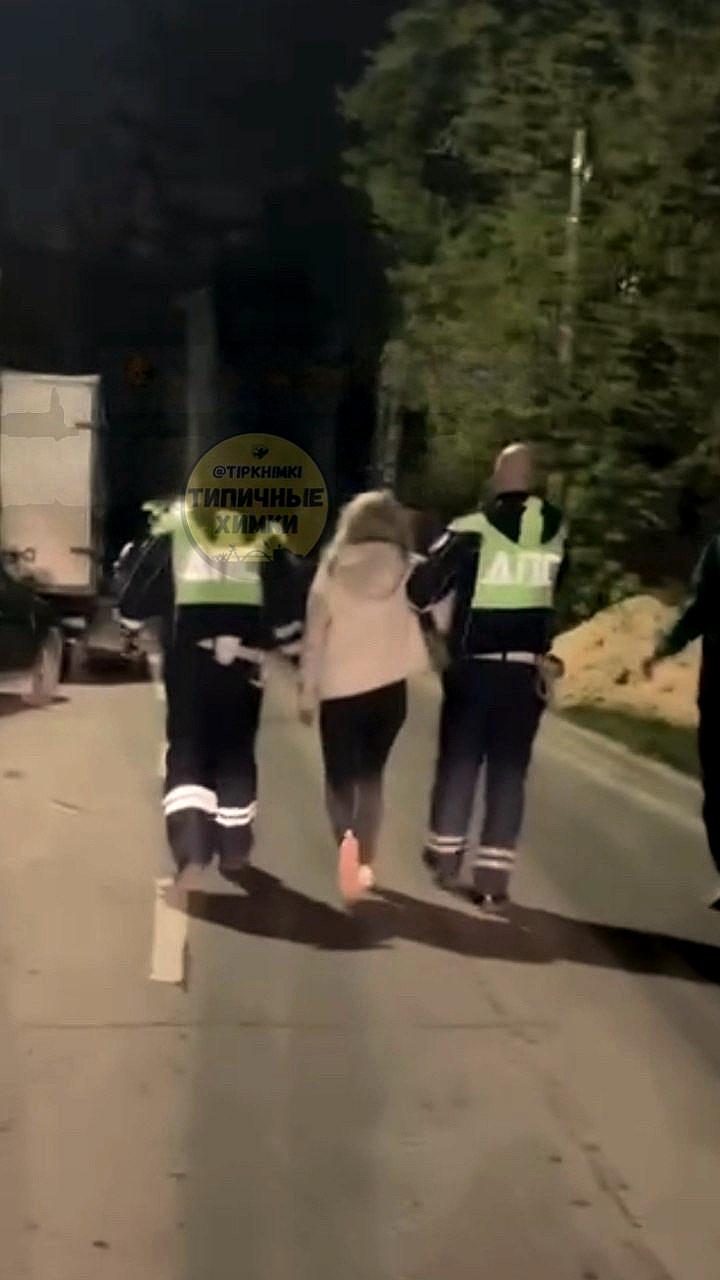 Женщина за рулем Вольво повредила три автомобиля в Химках