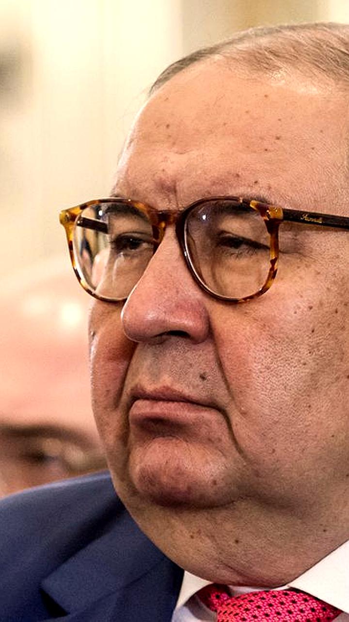 Суд в Гамбурге запретил утверждение о владении яхтой Dilbar Алишером Усмановым