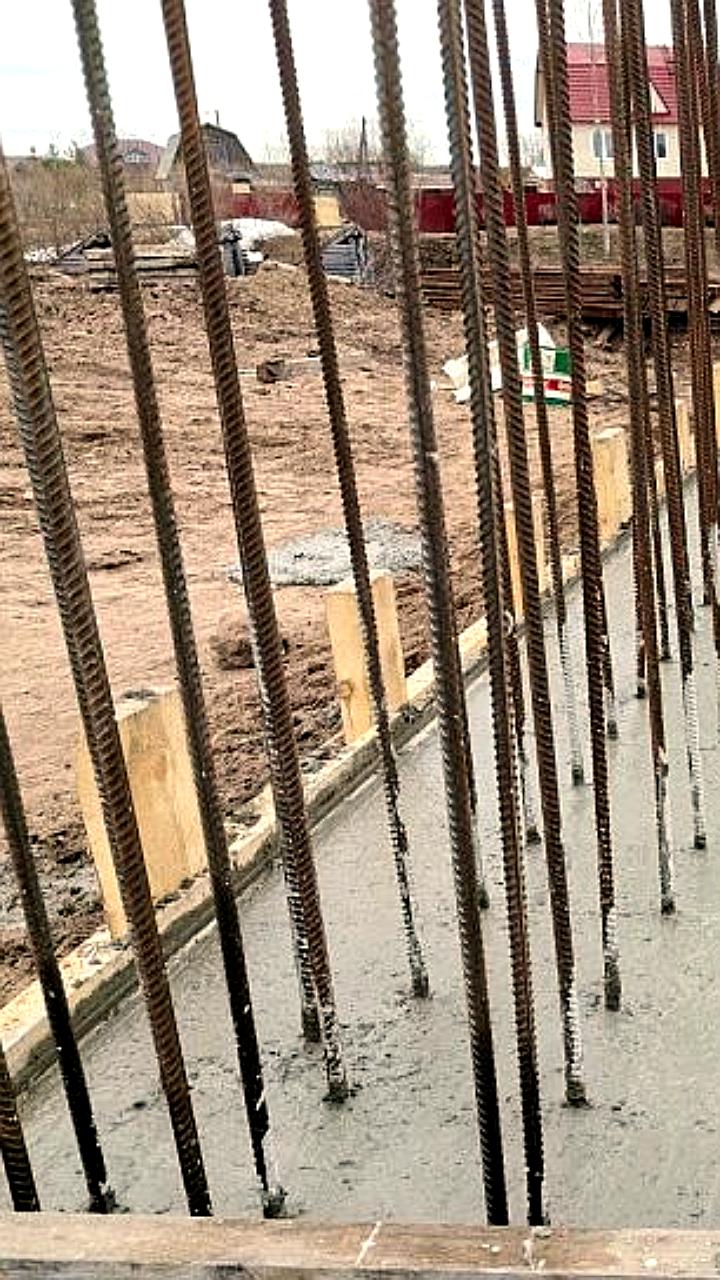 В Приморском округе продолжается бетонирование опор моста через Ижму в рамках нацпроекта