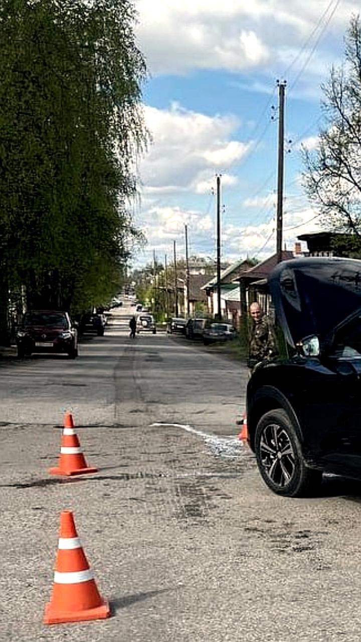 Столкновение школьного автобуса и автомобиля в Яранске: дети не пострадали