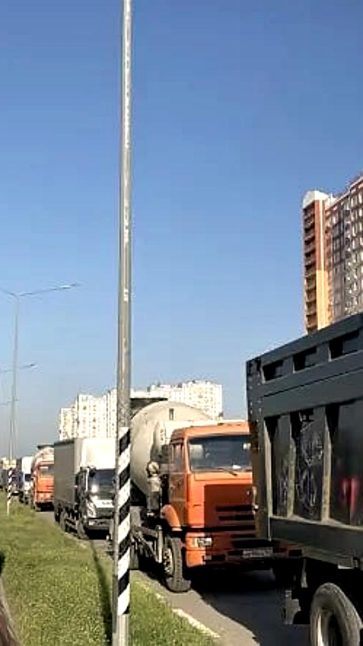 В Ростове вводят запрет на стоянку грузовиков в Левенцовке с 17 мая
