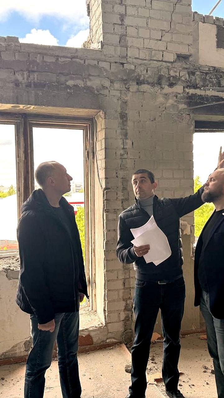 В Курске продолжается восстановление пострадавших домов под контролем властей