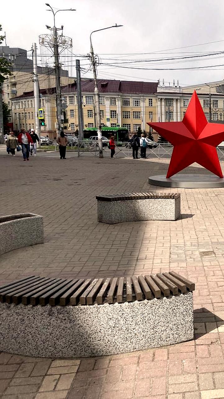 В Анапе высажены более 3500 летних цветов для украшения города