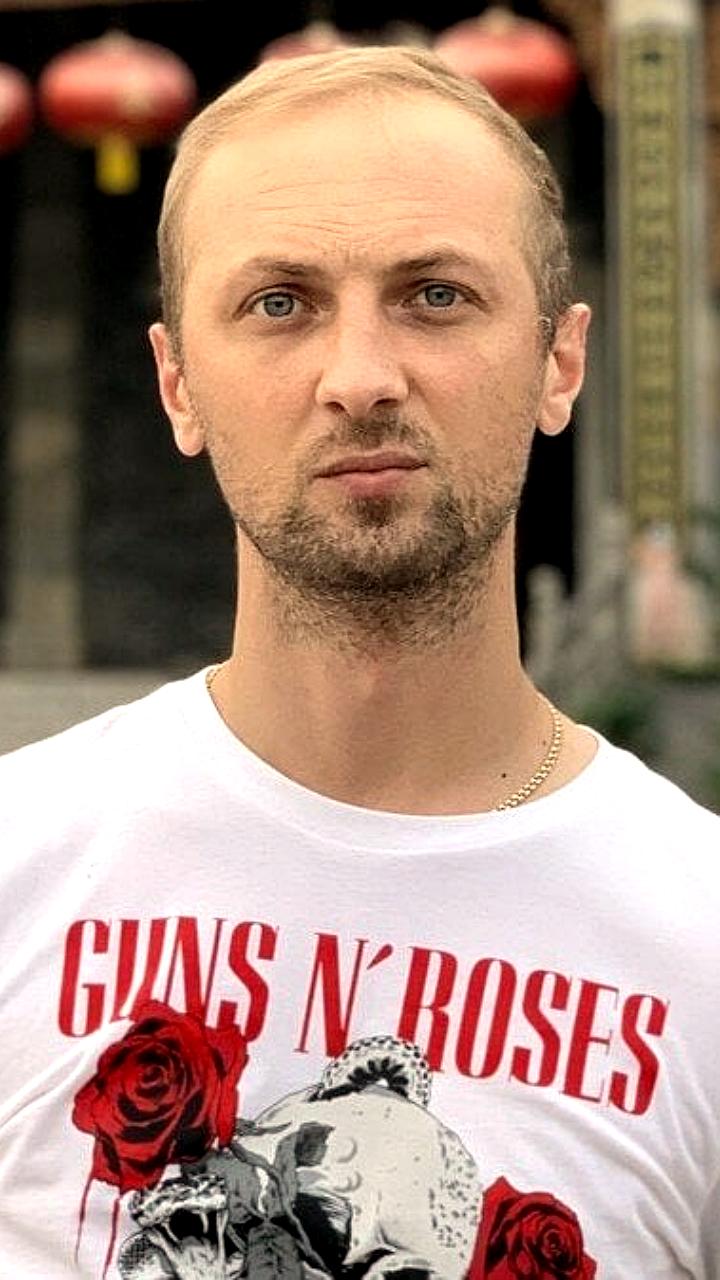 Валя Карнавал и Зубарев утверждены на роли в фильме «Скуф»