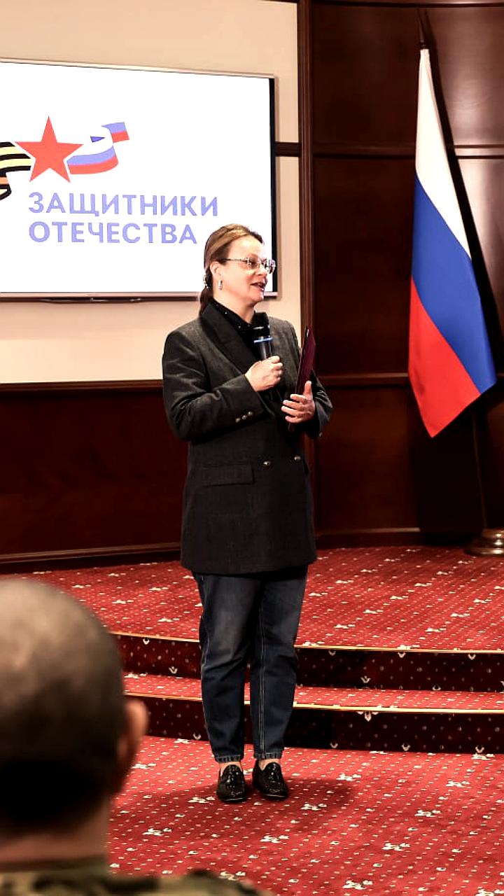 Ветеранам СВО передали автомобили с ручным управлением для реабилитации