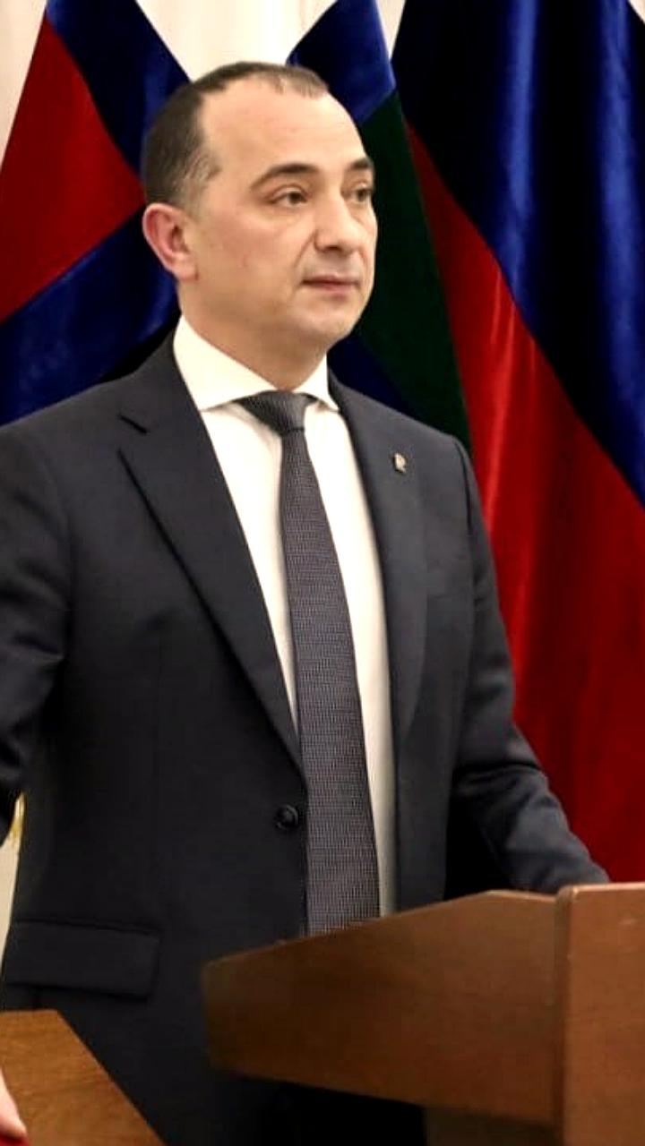 Владимир Жданов вернулся к обязанностям главы администрации Старого Оскола