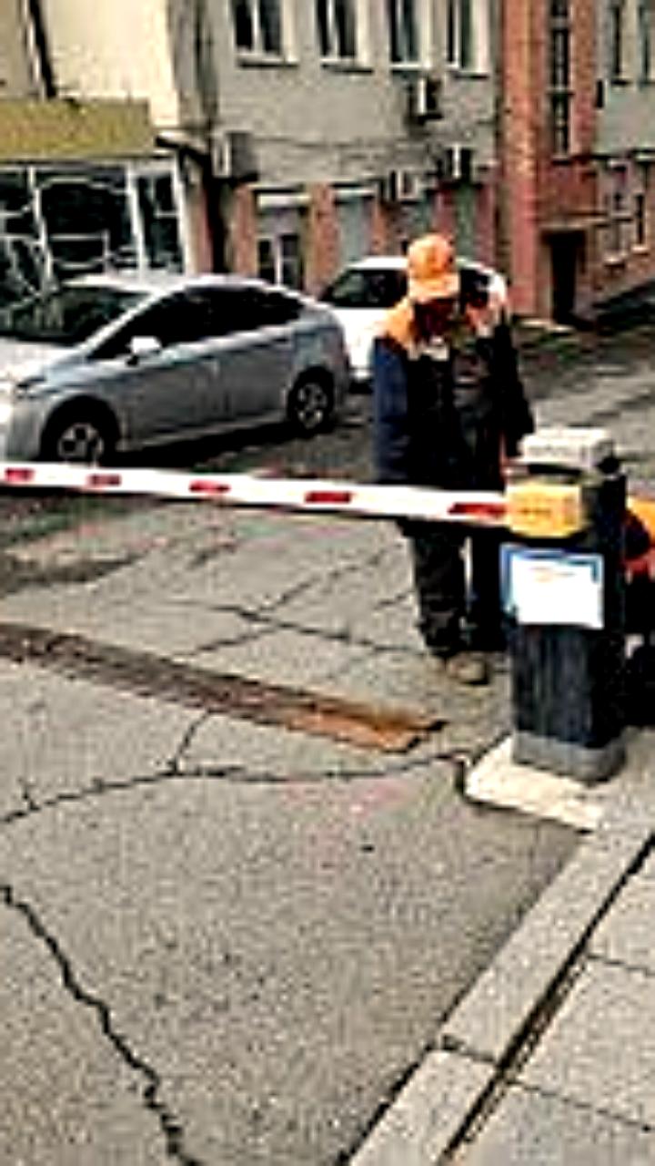 Владикавказ и Владивосток продолжают борьбу с незаконными объектами