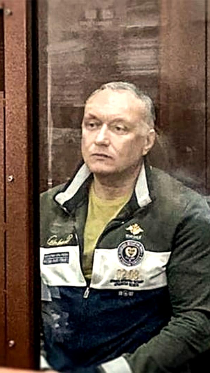 Уголовное дело экс-сенатора Дмитрия Савельева дошло до суда