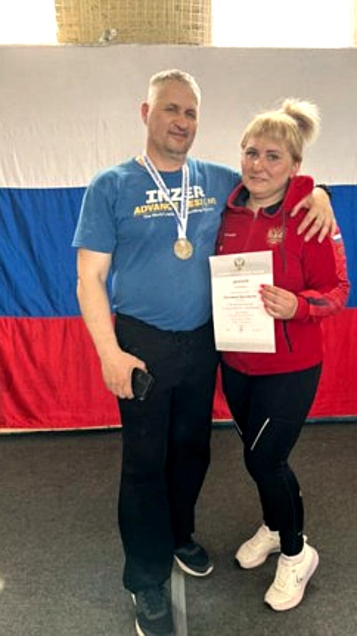 Тимур Хаматшин и Анастасия Костючкова завоевали серебряные медали на этапе Кубка мира по фехтованию в Венгрии