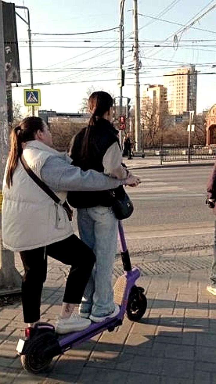 В Якутске заблокировано 221 пользователя электросамокатов за нарушения правил