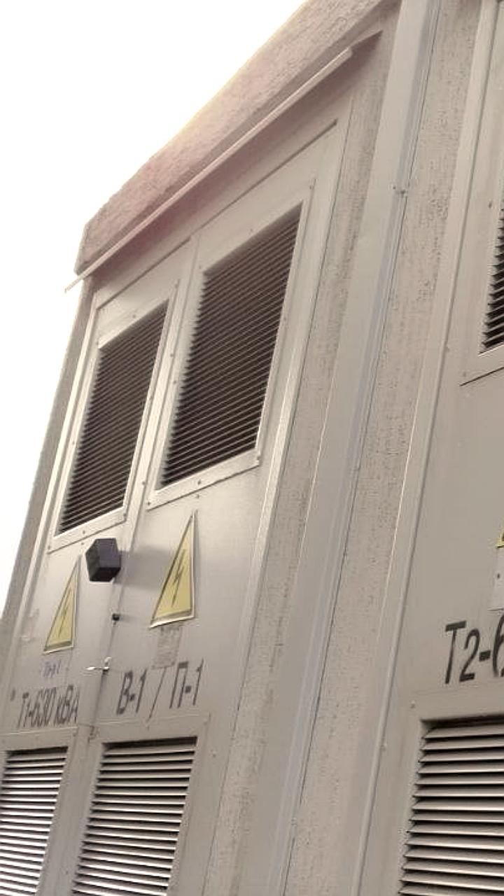 Аварийное отключение электроэнергии в Прикубанском округе: специалисты устраняют повреждение на линии