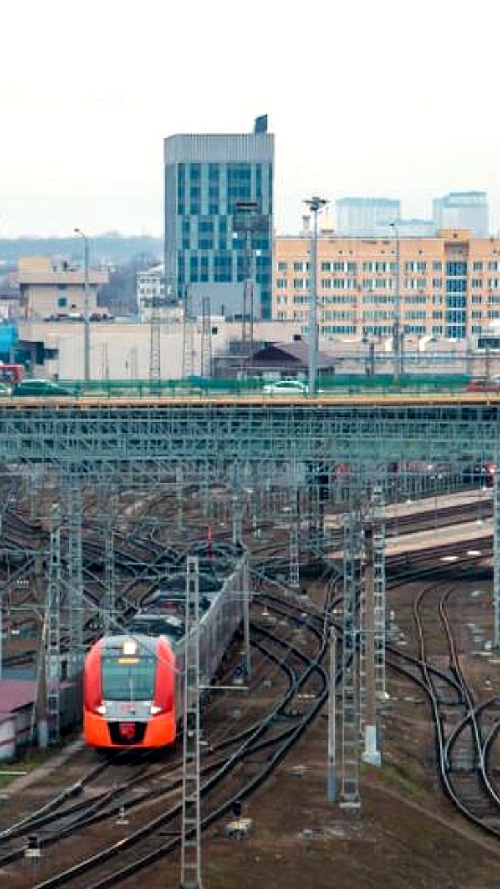 Изменения в расписании пригородных поездов и схема прохода на Ярославском вокзале