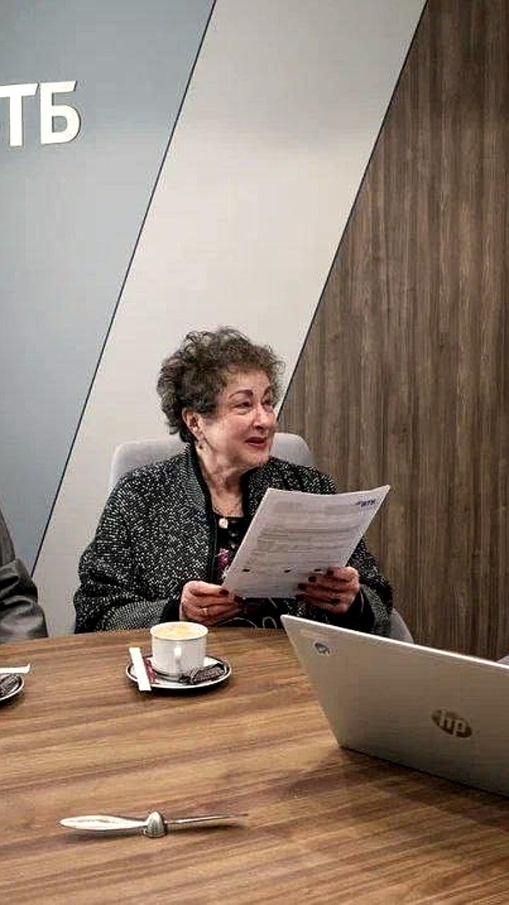 Пенсионеры России предпочитают вклады и накопительные счета, согласно данным ВТБ