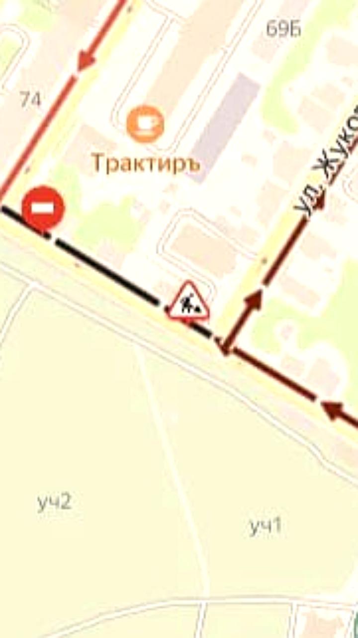 В Туле дрон повредил многоквартирный дом, участок улицы перекрыт