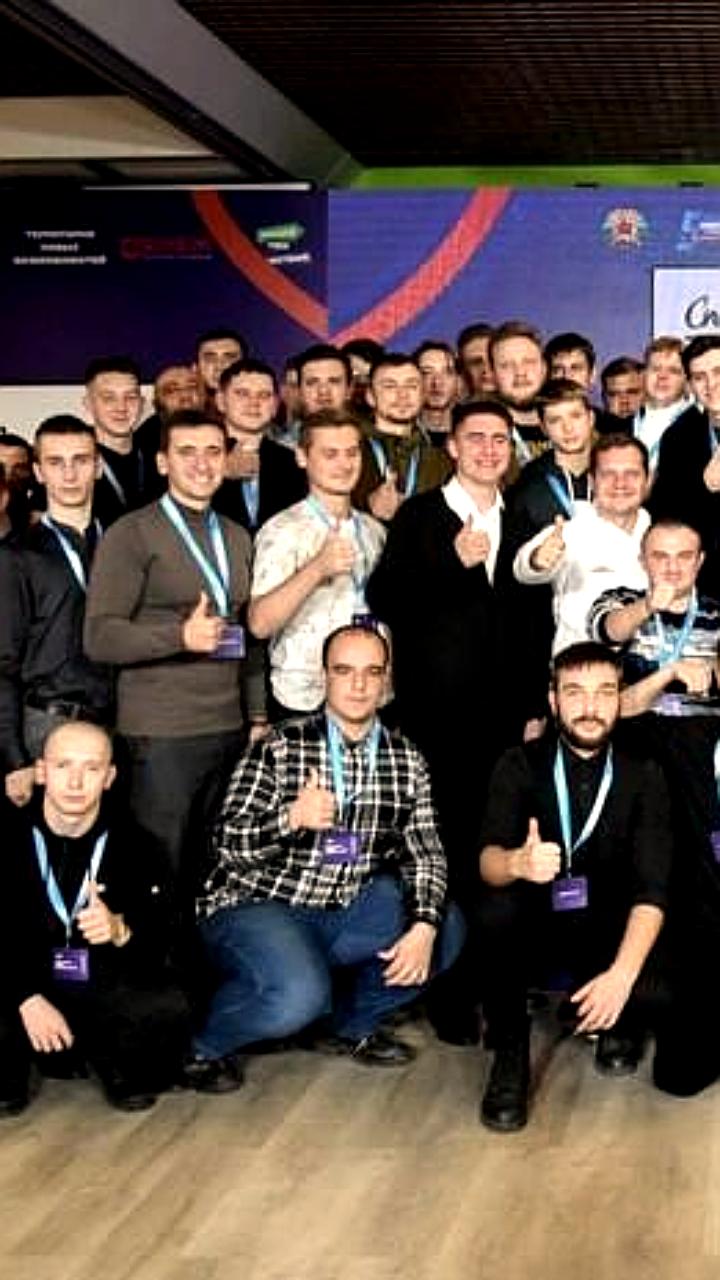 Платформа 'Россия – страна возможностей' отмечает 7 лет успешной работы, поддерживая молодежную самореализацию